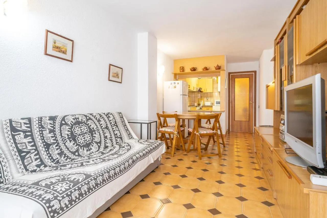 Homeholidaysrentals Tarongers Pineda de Mar 0*,  Spain