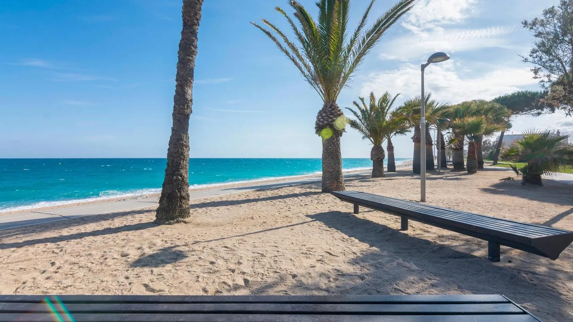 Homeholidaysrentals Tarongers Pineda de Mar Apartment